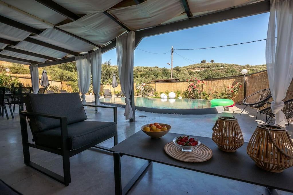 Вілла Casa Del Miele, Private Pool, Bbq, Mountain View. Alikianos Екстер'єр фото