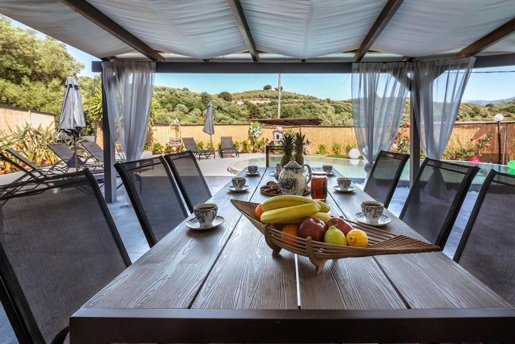 Вілла Casa Del Miele, Private Pool, Bbq, Mountain View. Alikianos Екстер'єр фото